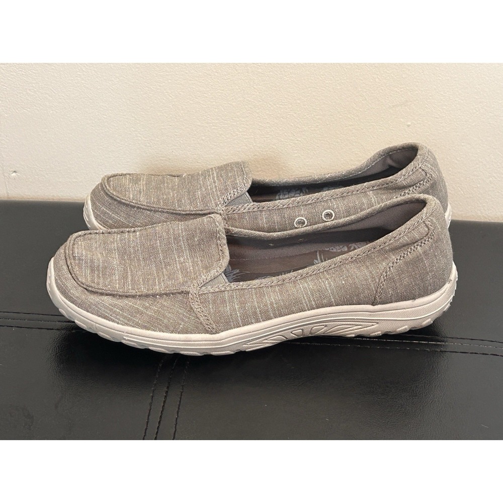 "Skechers Women's Reggae Fest - Manzanita Loafer Flat, Taupe, Size 9 US"